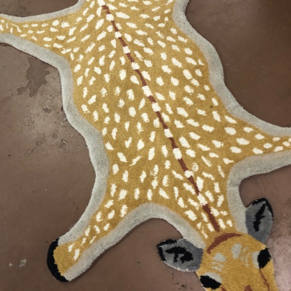 Hand Woven Rug - Picture 4 of 8